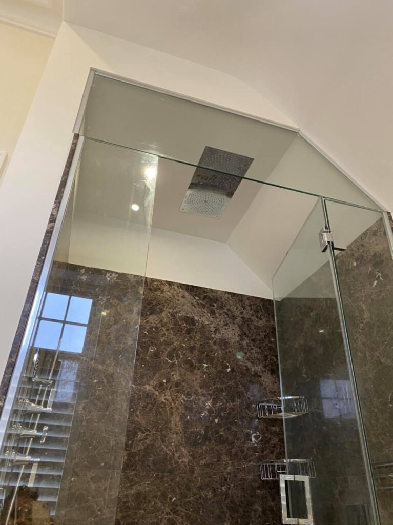 Richmond Upon Thames in Surrey -Full Renovation