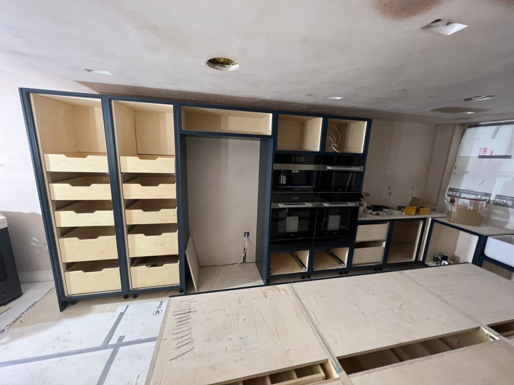 8 Bedroom House in Battersea, Basement & Full Refurbishment